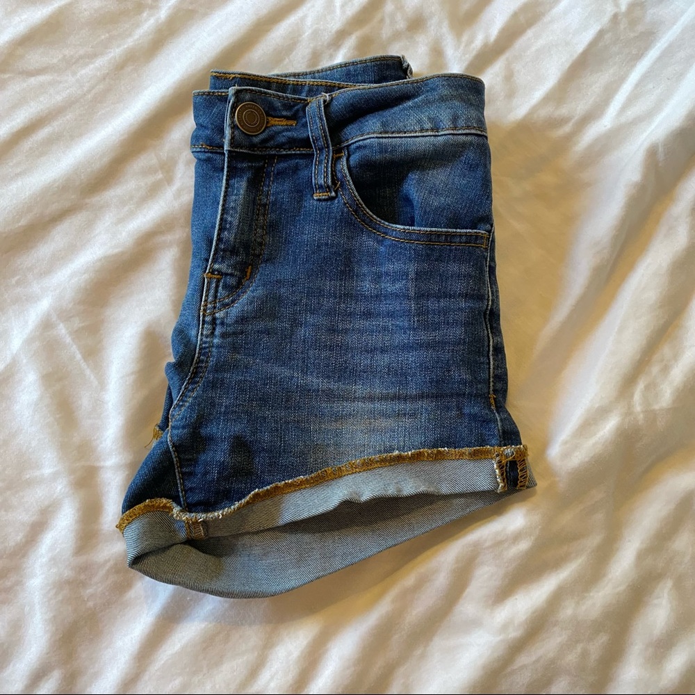 Hi-rise Jean Shorts